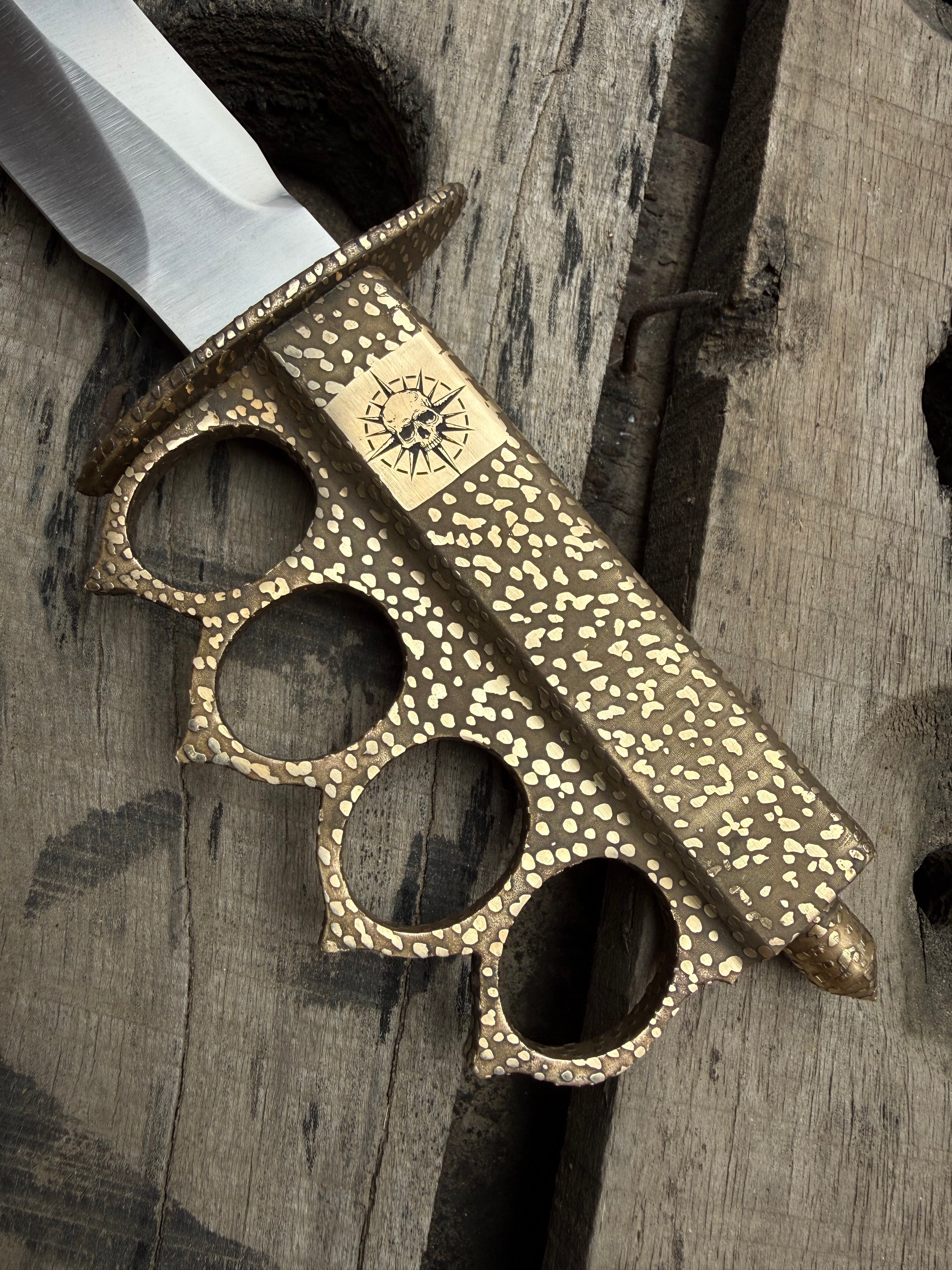 Brass Knuckle knife