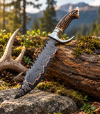 Copper Damascus recurve blade with saw-tooth spine close-up
