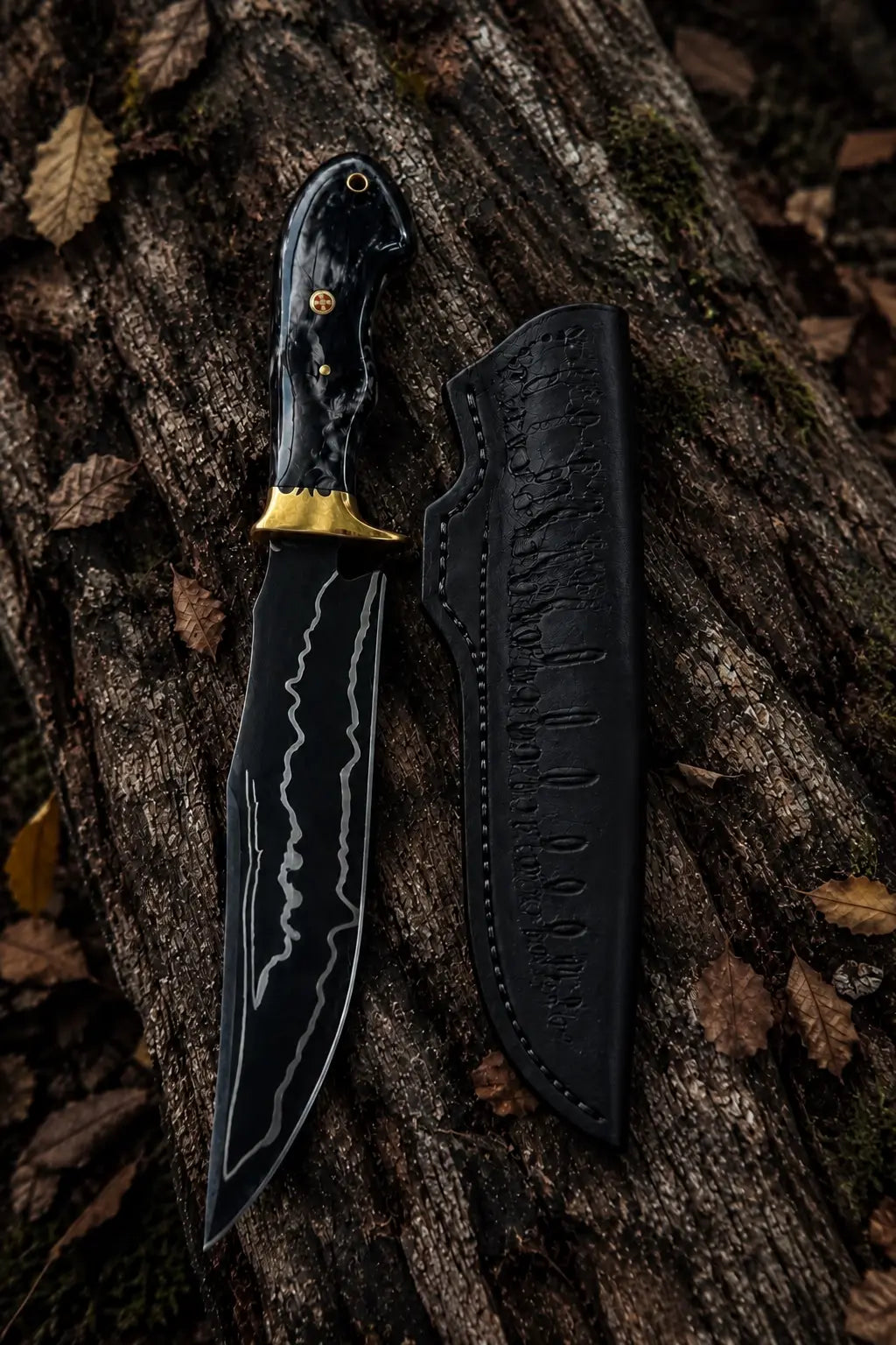 Black D2 steel recurve blade with wave-line pattern close-up on hunting knife