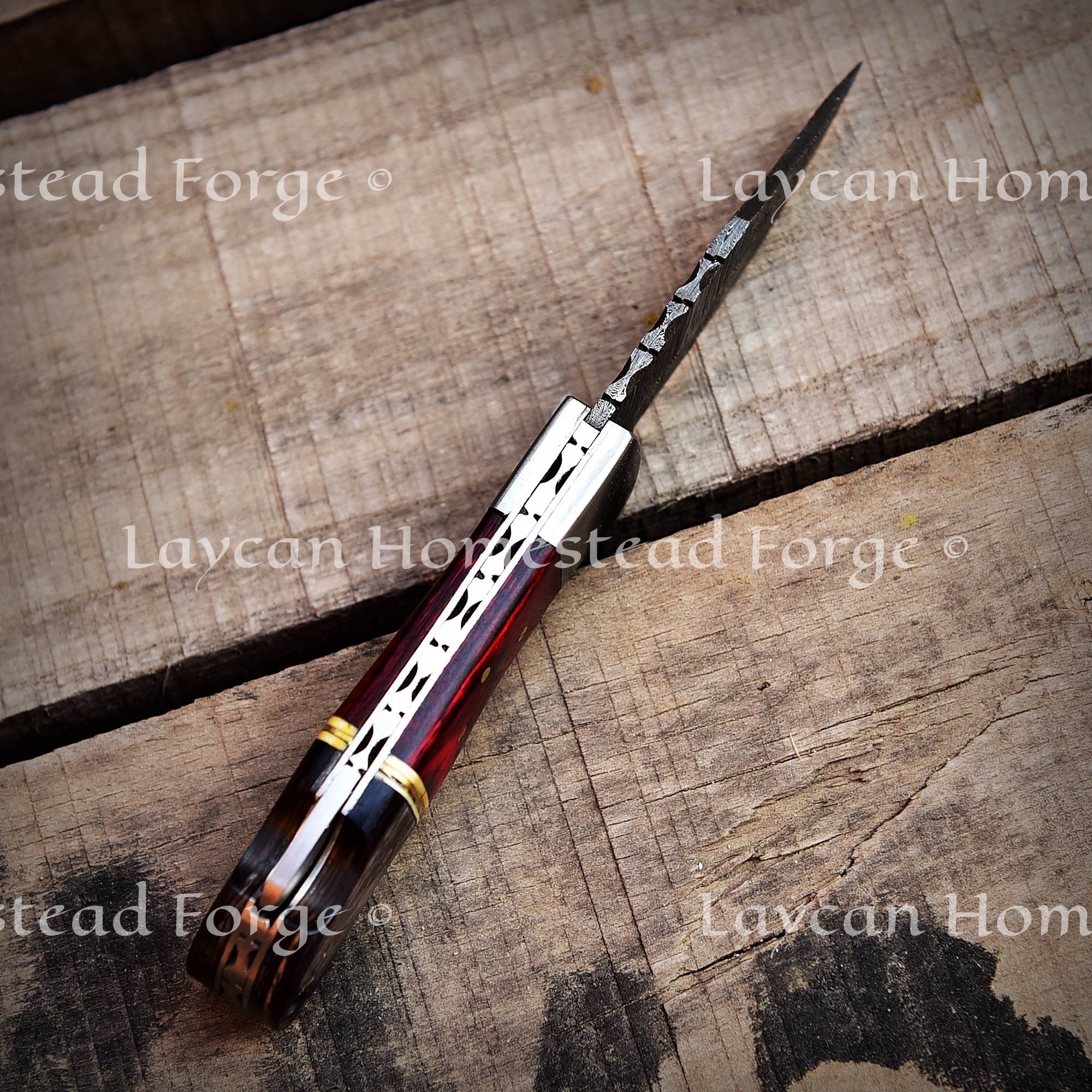 folding knife