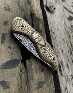 Skull handle folding knife, collector's gift